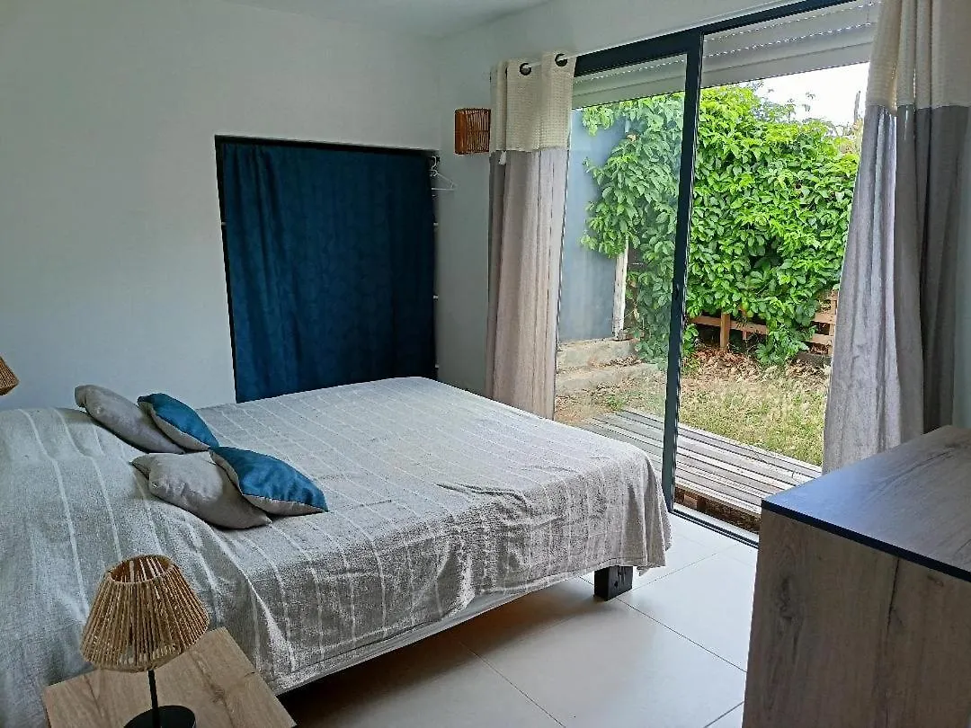 Holiday home Vacances Entre Mer Et Colline Quarter of Orleans